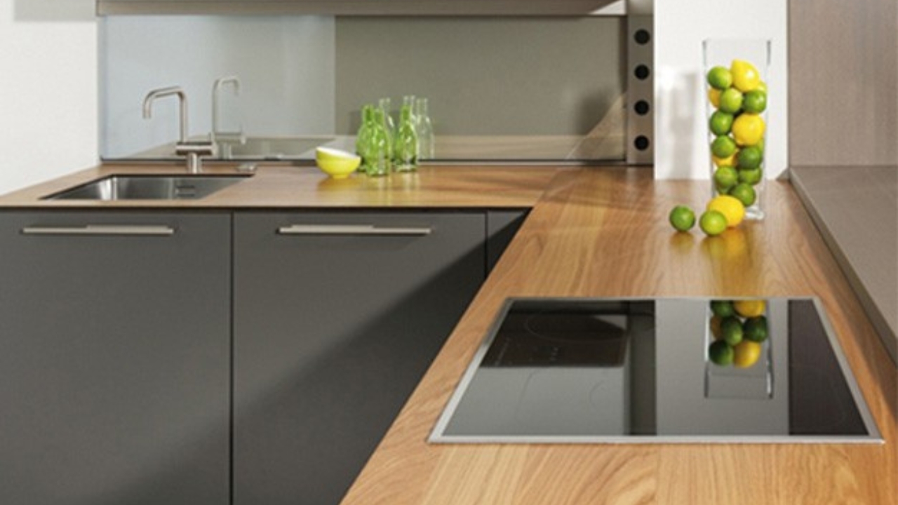 Стільниці  HPL Compact 